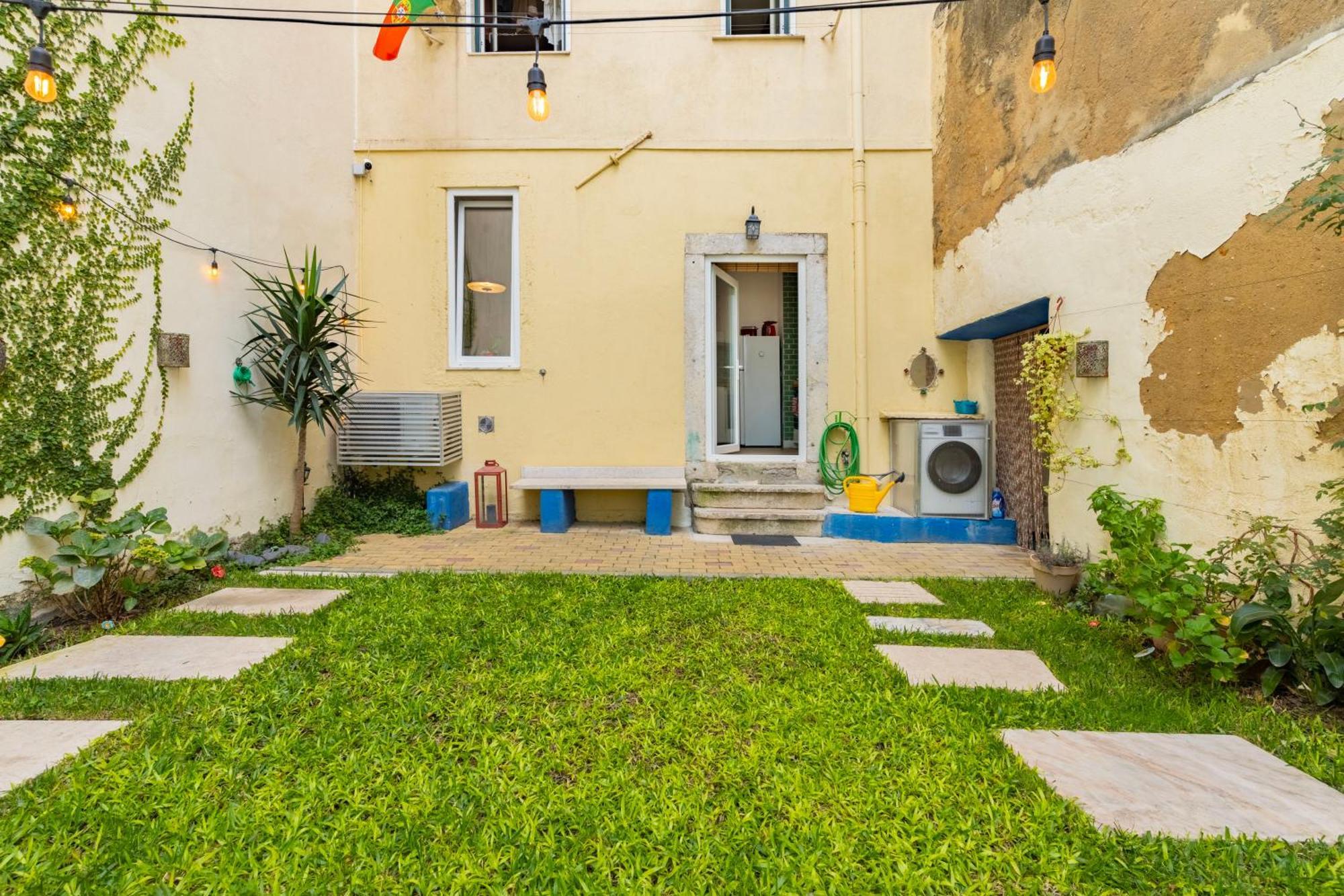 Lisbon Intendente Terrace Apartment With Bbq Екстер'єр фото